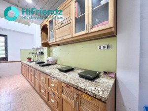 chdv cửa sổ trời tách bếp full nội thất