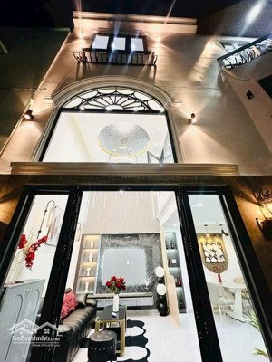 gấp! nhà hiếm có đường 6m tân thành-q5.giá 4tỷ760.đang cho thuê 20tr.gần trường tiểu học hùng vương