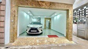 siêu hiếm, nhà mới 8 tầng dân xây,ô tô vào nhà đường hồ tùng mậu cầu giấy.1 km ra viện 198.