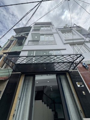 nhà mới trần văn ơn- 5 tầng - nở hậu - sổ hồng mới - hoàn công đầy đủ - giảm 100tr còn 6tỷ2