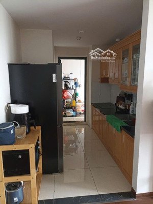 chính chủ bán căn 2 ngủ 65m2 full đồ chung cư thượng thanh gần bigclong biên giá 5.05 tỷ:0916393862