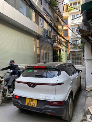 nhà đẹp lạc long quân - oto ngủ trong nhà - 60m2x6t tm - giá: 19,3 tỷ