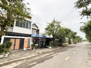 tôi cần bán lô đất đường 7m5 lê đình chinh - gần trường cấp 2, cấp 3 - bá tùng - hoà quý