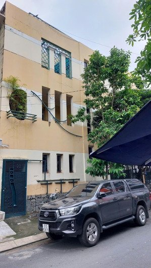 biệt thự căn góc nguyễn thái sơn(7x18m) 3lầu 7pn (lớp học - vp - cty) 25tr