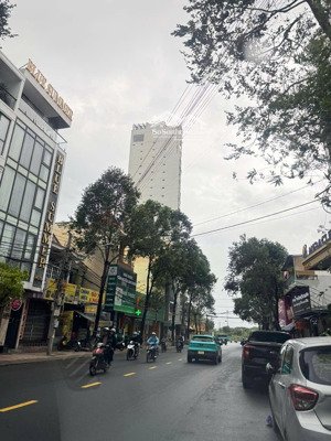 bán lô đất mặt tiền hoàng diệu ngang gần 6m - liền kề biển - phù hợp xây khách sạn, kd du lịch