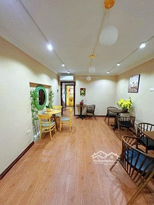 tầng 2 mặt phố phương mai - trung tâm đống đa - kinh doanh - nhỉnh 6 tỷ