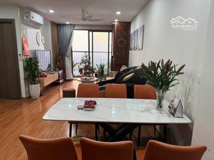 mình chính chủ bán lại 3 p ngủ (góc) green park - tầng 20 view hồ yên sở, giá bao phí cho a/c