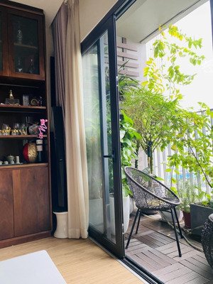 cần tiền bán gấp chung cư sunshine city 100m 3n2w sổ đỏ, tầng trung nhỉnh 10 tỷ xem nhà dễ