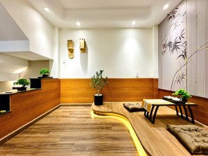 bán nhà đường phan tây hồ, phú nhuận. nhà mới xây full nội thất. 45m2 - 5pn giá 7.3 tỷ