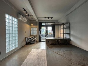 cho thuê căn hộ quận 1 có ban công siêu đẹp full nội thất