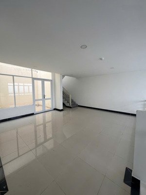 cực phẩm bán nhanh căn hộ penthouse giai việt 230m2 4 phòng 4wc chỉ 7,85 tỷ