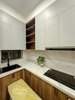 bán gấp nhà phan văn trị, gò vấp. giá 4,15 tỷ, dt 60m2, lh như , đường hẻm rộng 5m