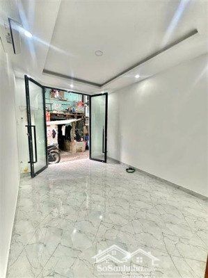 nhà đẹp giá cũng đẹp gần đường lớn bến vân đồn - 3,6x9 ( nở hậu ) - 3 tầng - chỉ nhỉnh 4 ty (tl)