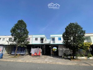 dãy trọ 8phòng+2kiot thu nhập 10tr/th đường n15 lai uyên dt140m2 qua ql13 100m sổ sẵn full thổ cư