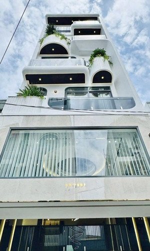 ra nhanh căn nhà đ.lê thánh tôn-q.1,bán 4tỷ7/85,25m2.đang thuê 30tr/tháng,gần thảo cầm viên