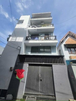 gấp ! chỉ 11 tỷ sở hữu ngay căn hộ dòng tiền dt :83m2 - ngang 5m - hẻm xe hơi 8m ngay quang trung