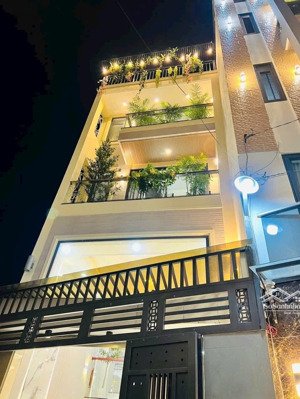 cần bán nhà trần văn khê, phường 17, bình thạnh, gần công viên chi lăng, giá 4tỷ1 dt 82,8m2