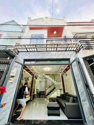 bán nhà nguyễn ảnh thủ, q12 1 trệt 1 lầu, nội thất cao cấp giá chỉ 4.26 tỷ (tl)