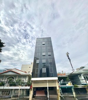 tòa nhà hầm + 7 tầng mt nguyễn văn linh, quận 7 | hđt 210 tr/thg | giảm 7 tỷ giá chốt chỉ 43 tỷ!