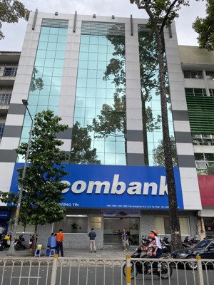 siêu hiếm, mt bàu cát, tân bình. 8mx20m - 5 tầng - hđt: 150 triệu/tháng. giá 50 tỷ