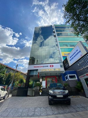 hiếm! bán gấp tào building mặt tiền dương quảng hàm- 11x50m-hầm 8t- hđt:450tr/th-3000m2 sàn- 117 tỷ