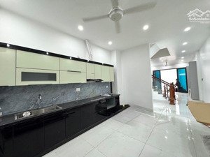 nhà đẹp-minh khai-hai bà trưng-full nội thất-50m2-x4 tầng-đầy đủ công năng-oto đỗ cổng