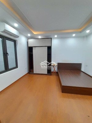 nhà hoàng mai 65m² 4 tầng ngõ nông, thông, 9.5 tỷ
