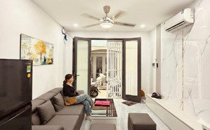 phan xích long, 4 tầng full nội thất, nhà mới 100% dọn vào ở ngay giá chỉ nhỉnh 5 tỷ