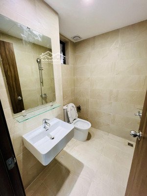 cho thuê studio opal skyline : 4tr; 1pn 4,5tr; 2pn 5tr và 3pn 7tr, nhà trống ở ngay