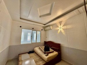 siêu phẩm 5 tầng phan xích long chỉ hơn 7 tỷ!