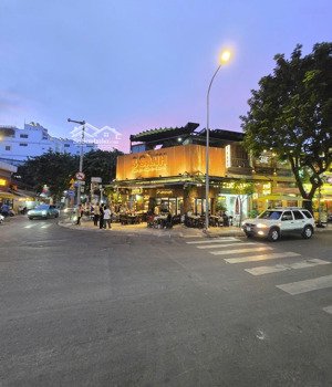 siêu phẩm mặt tiền xô viết nghệ tĩnh - dt 9x40m, 360m2 - ctxd hầm 7 tầng - giá 59 tỷ