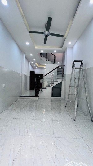 nhà 4 tầng - 4pn - hẻm xe hơi tân mỹ, quận 7 - cách đại học marketing 500m