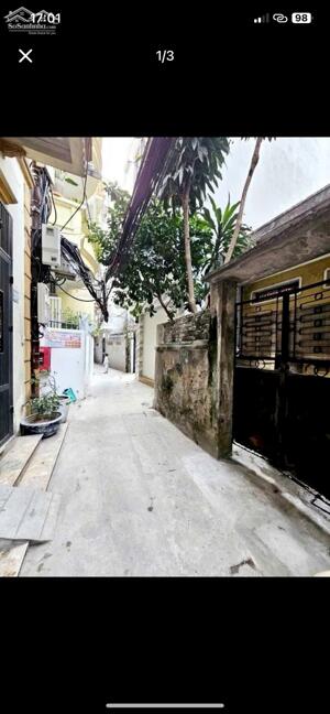 CHỦ NHÀ CẦN BÁN GẤP CĂN 55M2 , CHUYỂN VỀ NƠI KHÁC SINH SỐNG , NHÀ BÁN TẠI YÊN HÒA , CẦU GIẤY .