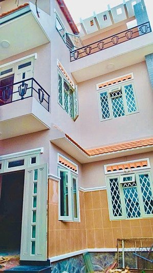 chính chủ bán biệt thự mặt tiền nguyễn duy trinh. diện tích 213,5m2. kinh doanh cực tốt.