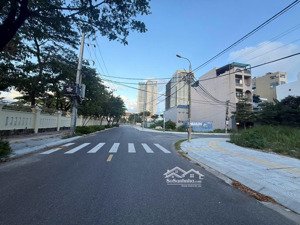 bán gấp lô góc 2 mặt tiền siêu đẹp đường phước trường 10 & phước trường 11, gần biển.