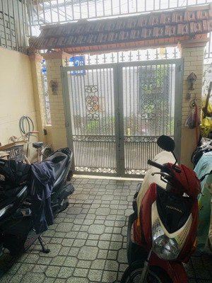 nhà 3 tầng nở hậu dt 57m gần hoàng trọng mậu tân hưng, q7