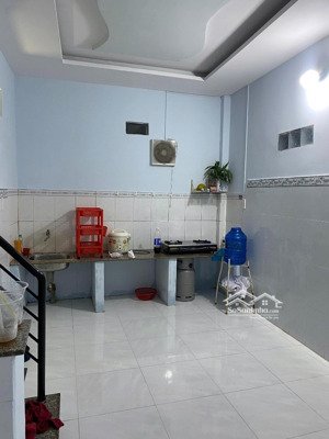 cho thuê nhà nguyên căn 1t1l 3pn 80m2 hẻm 2 xe máy