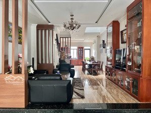 bán nhà mặt tiền kinh doanh vcn phước hải - sổ đỏ - gần sông