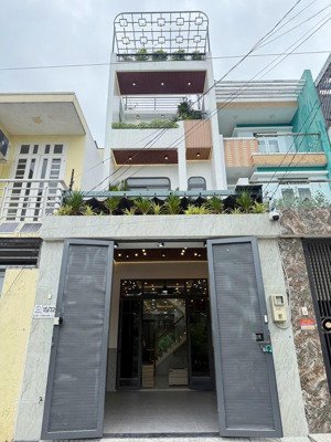 bán nhà 1 trệt 2 lầu dt (4x20) sân để ô tô trong nhà đường 2 xe ô tô tránh nhau chỉ hơn 6 tỷ