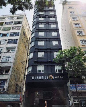 bán tòa nhà góc 3 mặt tiền bùi thị xuân - dt: 12x23m - hầm + 11 lầu - hđt: 1.3 tỷ/th - giá 123 tỷ