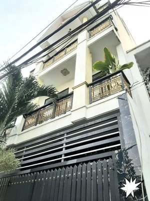 ngay trường học tân trụ- tân bình- bán nhà đẹp ở ngay- dt 47m2- ngang 5 cực hiếm- 4 tầng