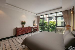 chính chủ cần bán căn biệt thự thuộc dự án vinhomes ocp3 nhà full nội thất lh: 