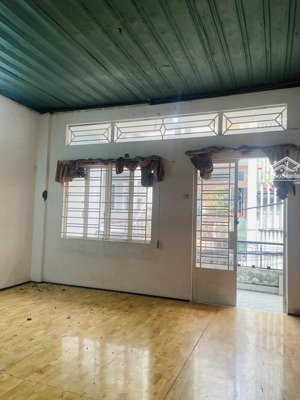 giáp quận 10 thành mỹ - tân bình - ngang 4.5m - giá tốt