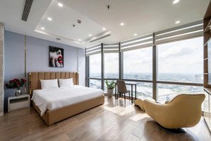 cho thuê 4pn vòng cung vinhomes toà the landmark 81, giá 65tr dt 180m² full nội thất, lh 