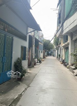 tân bình- bán đất tặng nhà ,hẻm xe hơi 8m thông, ngang 4,2m khu vip bàu cát, nhỉnh 5 tỷ