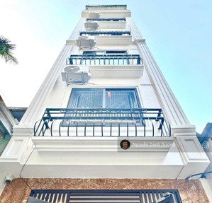 bán gấp nhà phố dịch vọng cầu giấy - mới xây được 2 năm - 45m2, 7 tầng thang máy - để lại full nội