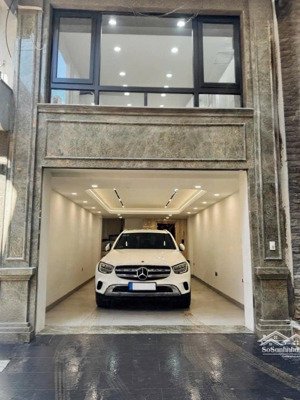 bán nhà phố hoàng quốc việt - phân lô ô tô chạy vòng quanh - vỉa hè - 7 tầng thang máy - 30m ra phố