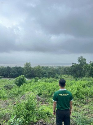 bán lô đất view vịnh cam ranh siêu đẹp mặt tiền đường 702 vĩnh hy giá chỉ 3ty666