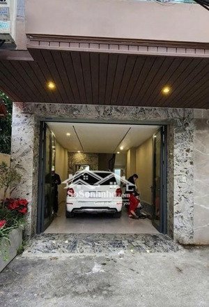 hot! nhà 48m*6 tầng bồ đề, long biên, gara, thang máy, khu dân trí cao, gần hồ, giá 15.5tỷ