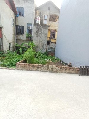 hiếm - đất đa tốn - gia lâm - mảnh đất còn sót lại - 42m2 - giá chỉ 2,9 tỷ